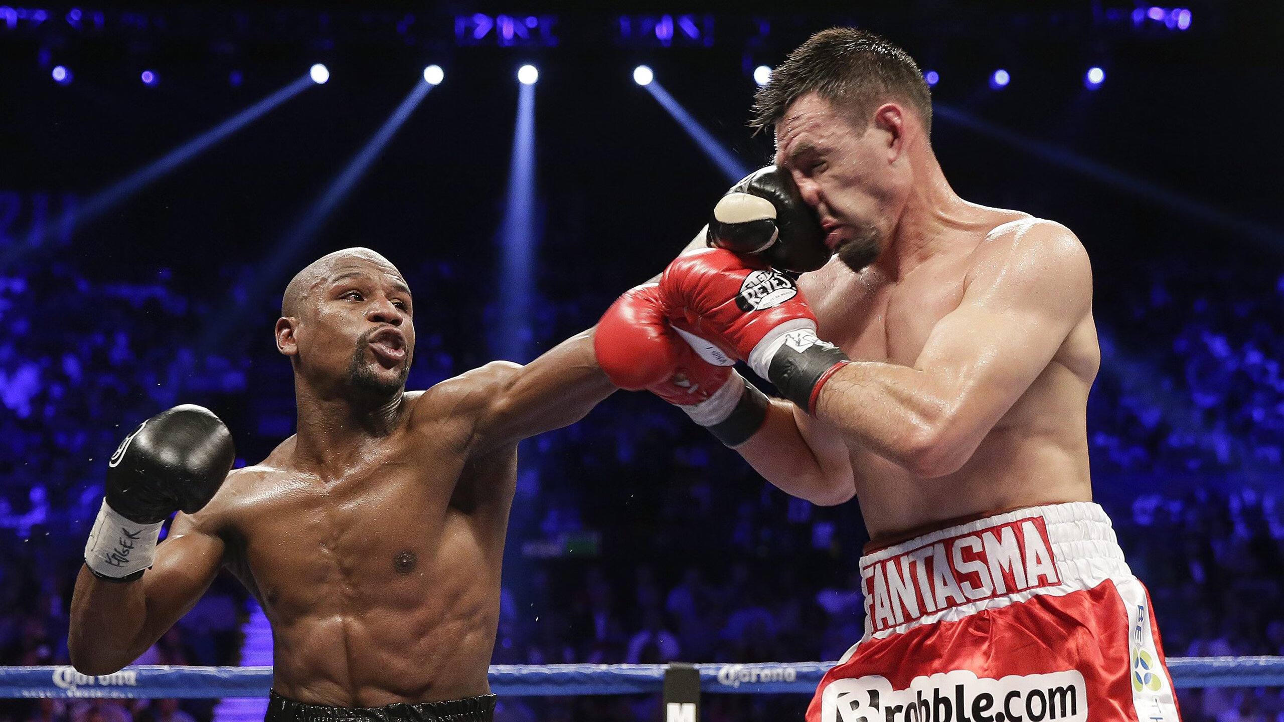 曼联将重点引进安德森,提升球队锋线实力,曼联球员安德鲁科尔