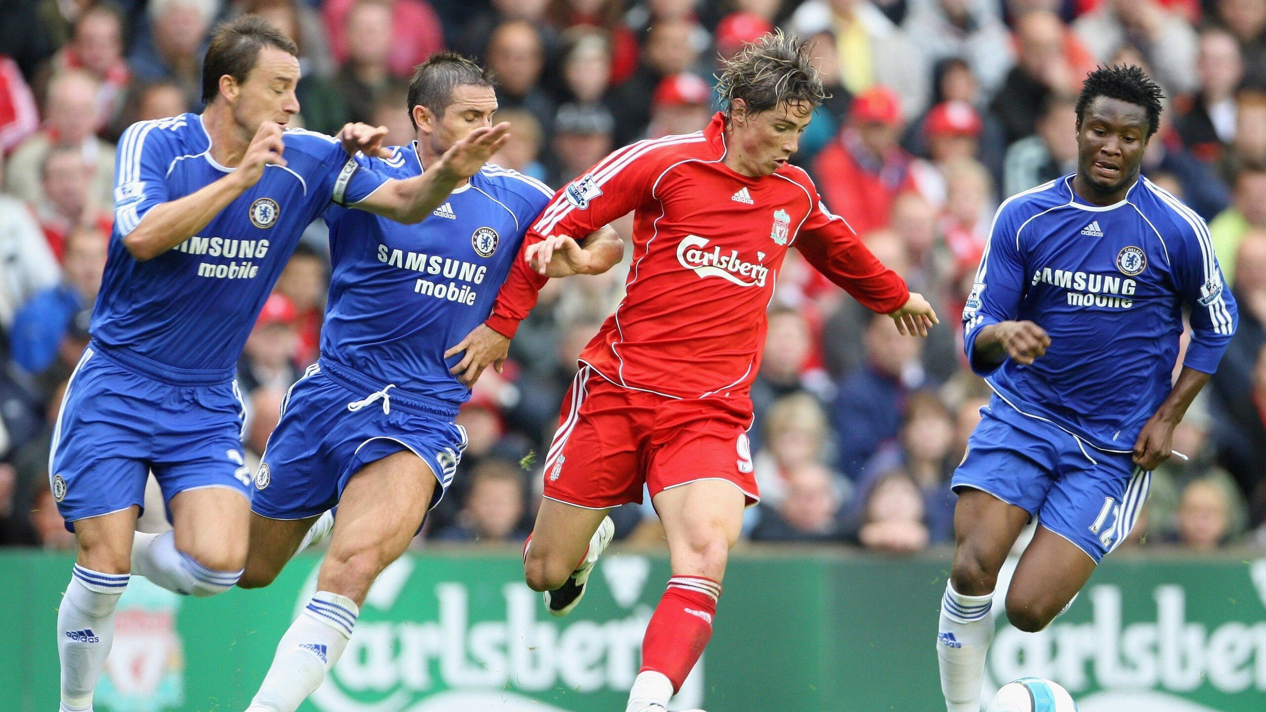 CS2火力全开操作高光不断，csgo的火怎么调